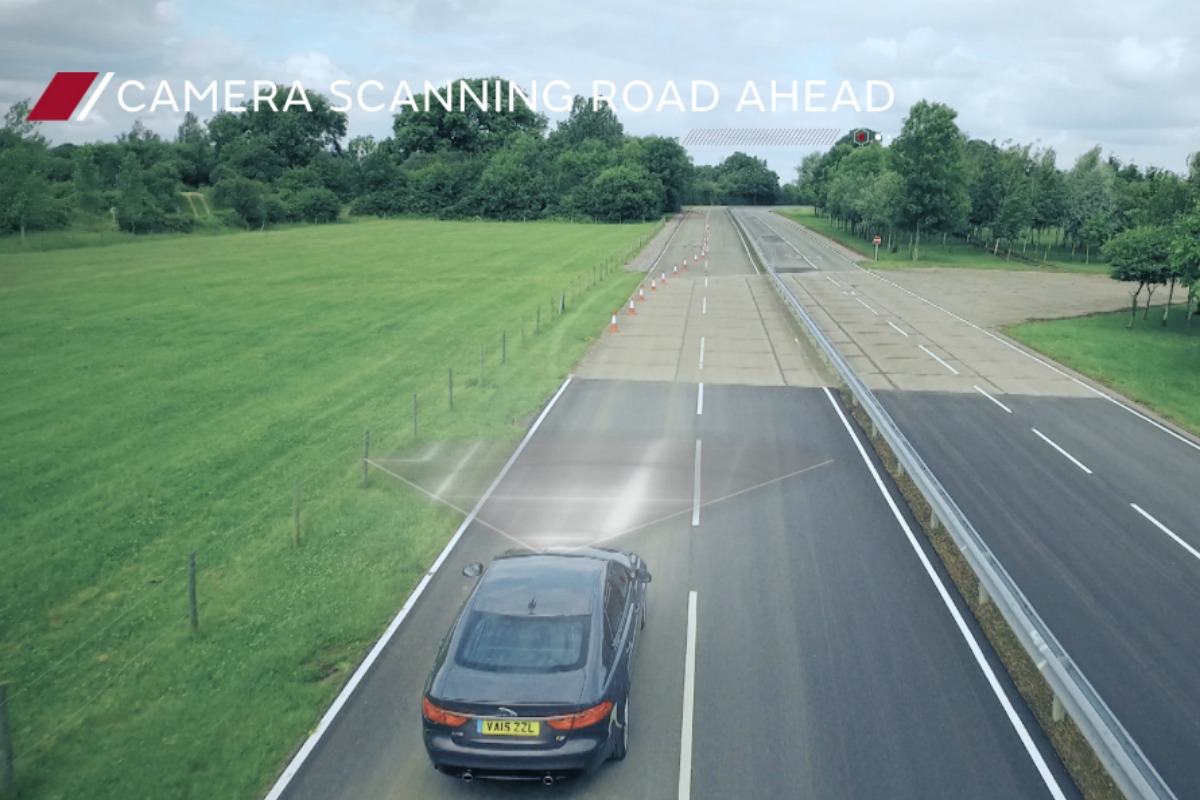 The forward-facing camera scans cones and barriers ahead