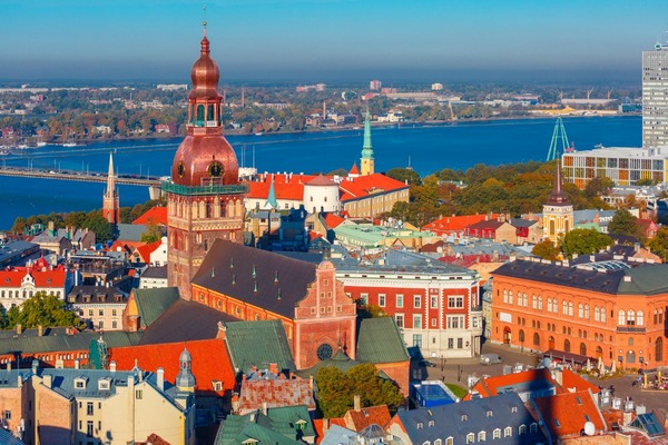Baltic states co-ordinate on energy transition