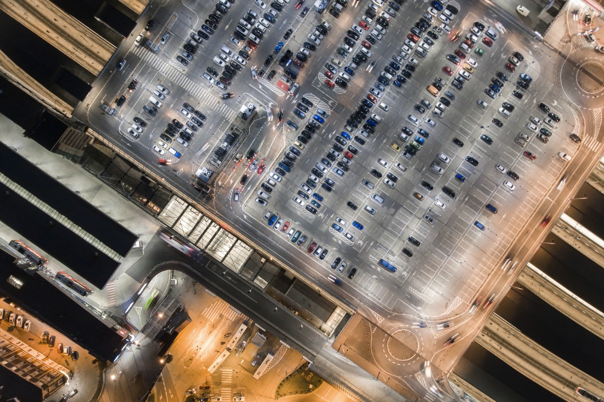 ParkU integrates INRIX’s parking information for an embedded, end-to-end parking experience