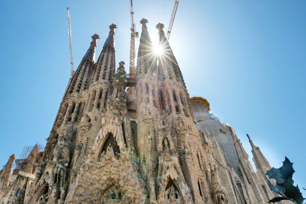 Gaudi, innovation and a new dig for victory