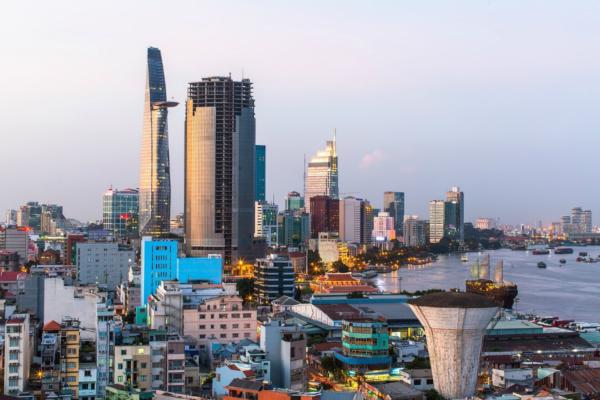 Vietnam installs first smart city comms platform