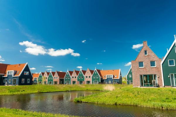 Large-scale smart meter roll-out for Netherlands
