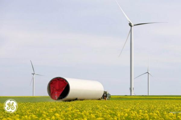 GE and Invenergy to build largest wind farm in US