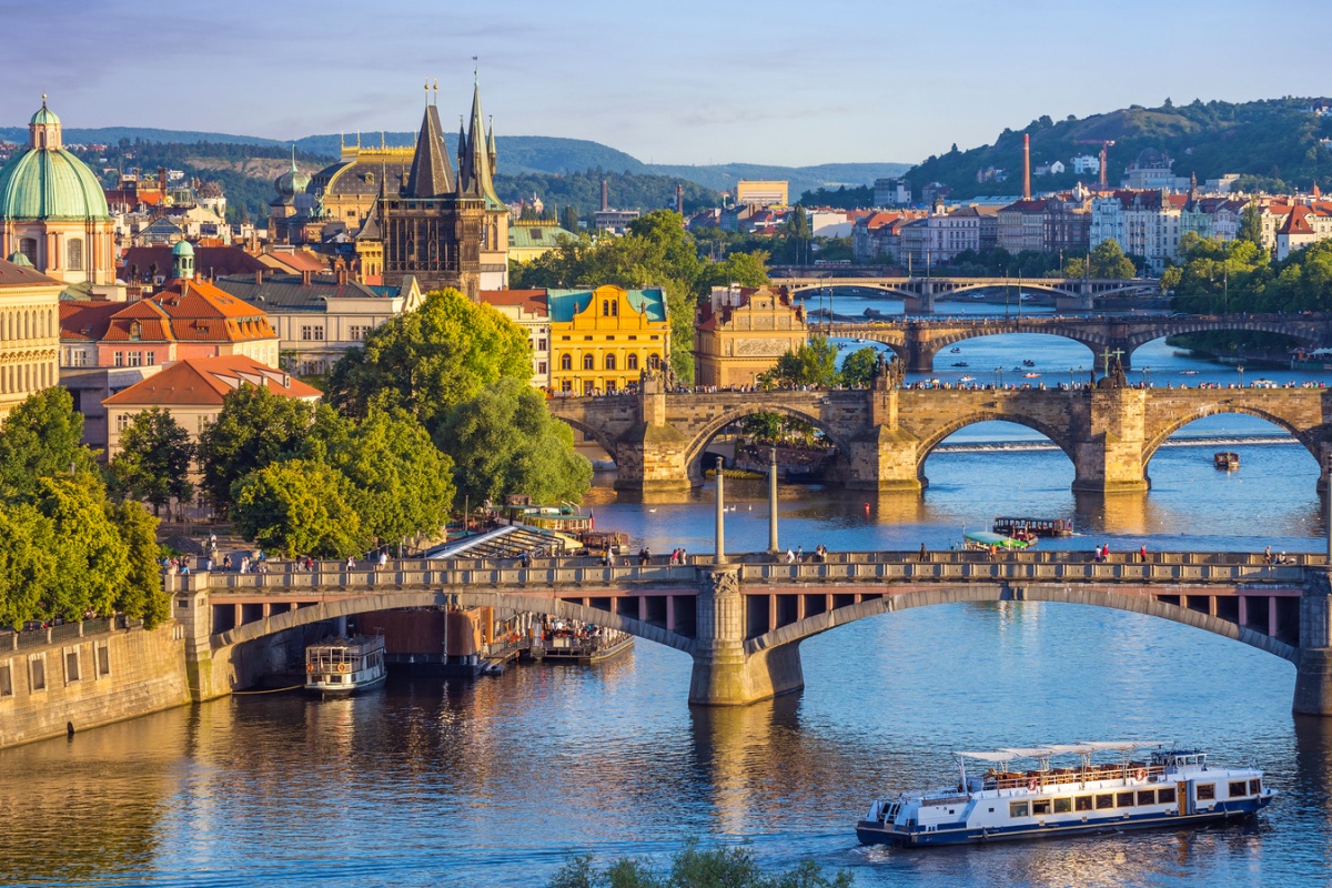 The network will help to meet Czech Republic's fast-growing device population