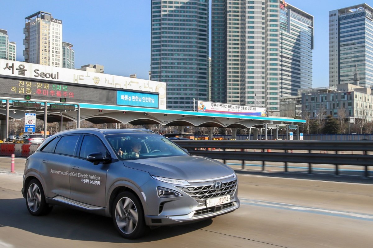 The vehicles are based on Hyundai’s next-generation fuel cell electric SUV NEXO