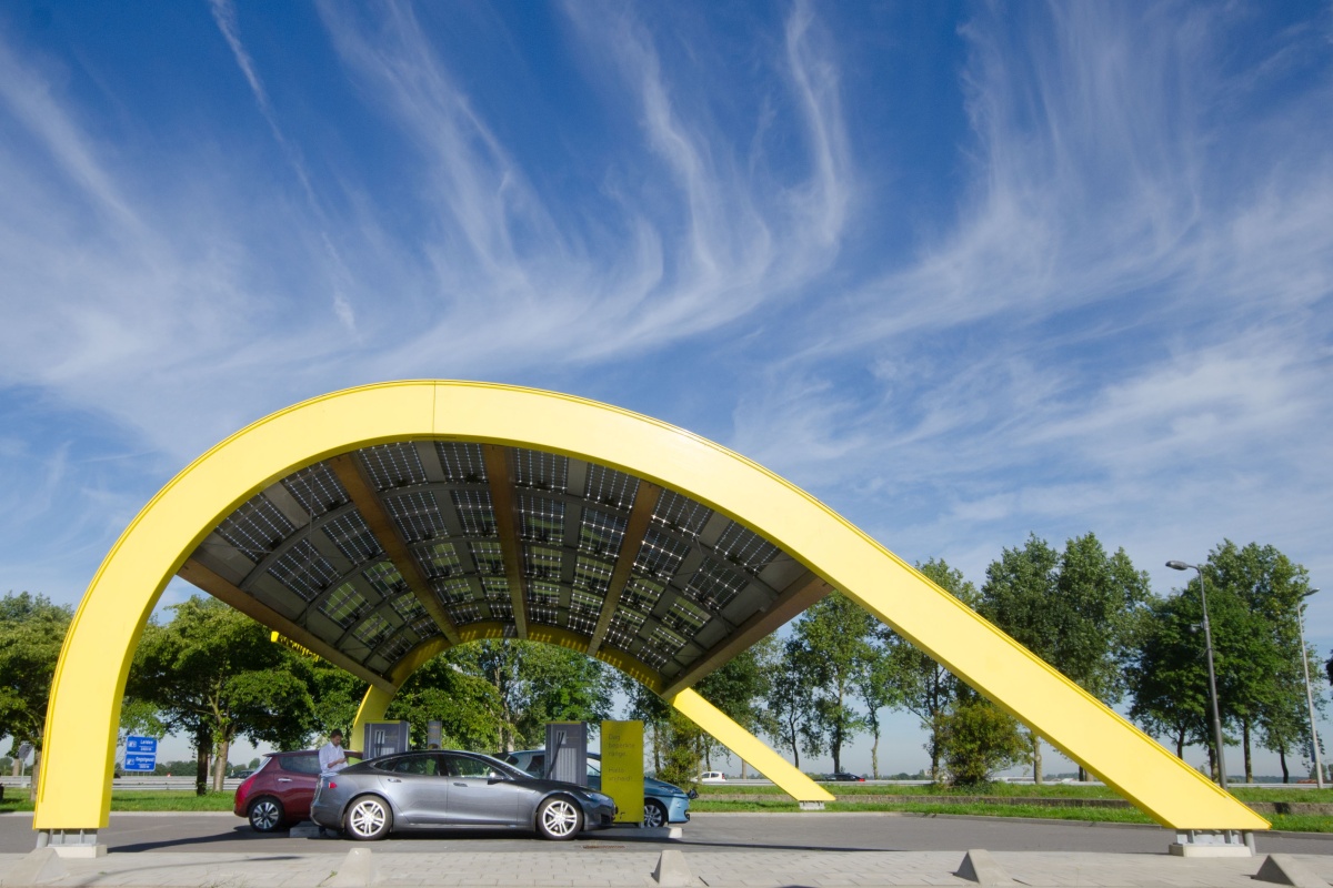One of Fastned's iconic charging stations with solar panels. Picture: Roos Korthals Altes