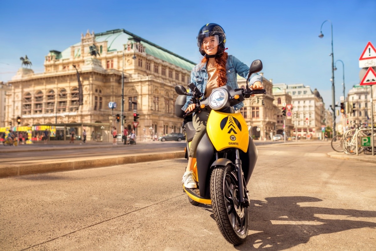 Hilsen affjedring blast e-scooter-sharing arrives in Vienna - Smart Cities World