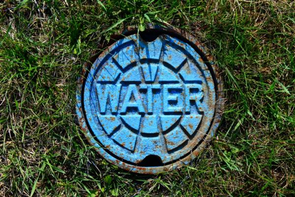 Conserving urban water