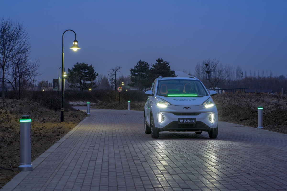 Technology allows the car to be left at the entrance of a car park. Picture: Business Wire