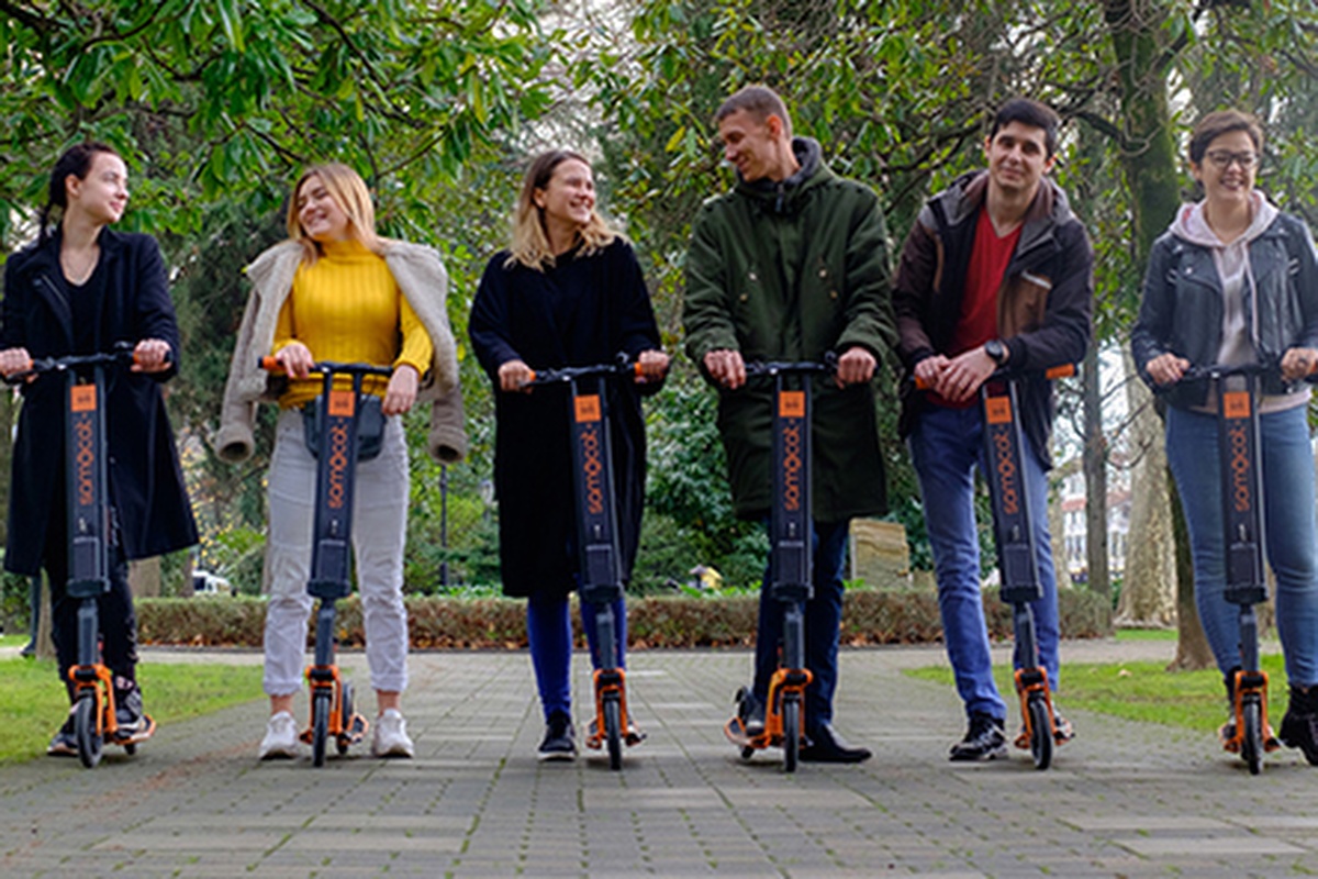 300 scooters will be rolled out in the Vuosaari pilot. Photo: Samocat