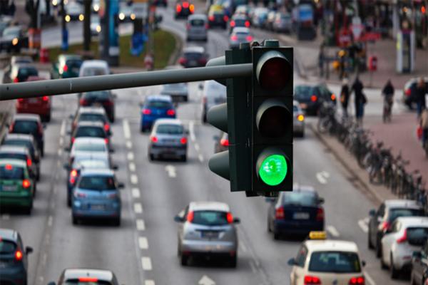 Smart city challenge aims to reduce time spent at red traffic lights