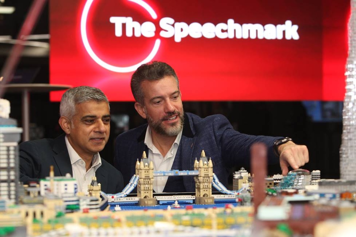 Sadiq Khan (left) and Vodafone CEO Nick Jeffery with the smart city model of London
