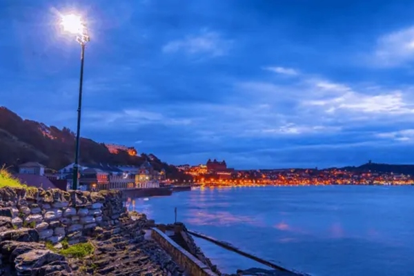 US town of Scarborough switches to cloud-based smart lighting controller