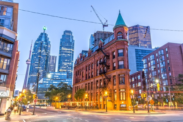 Toronto accelerates its transformation to digital payments and services