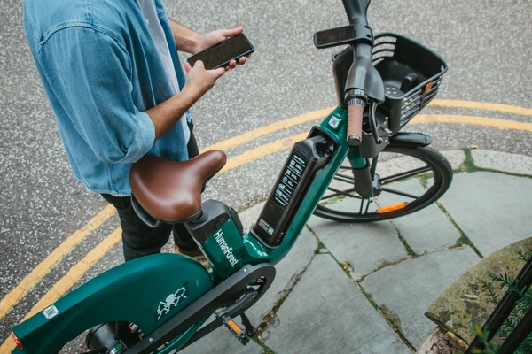 Deliveroo partners with micromobility specialist for more sustainable delivery