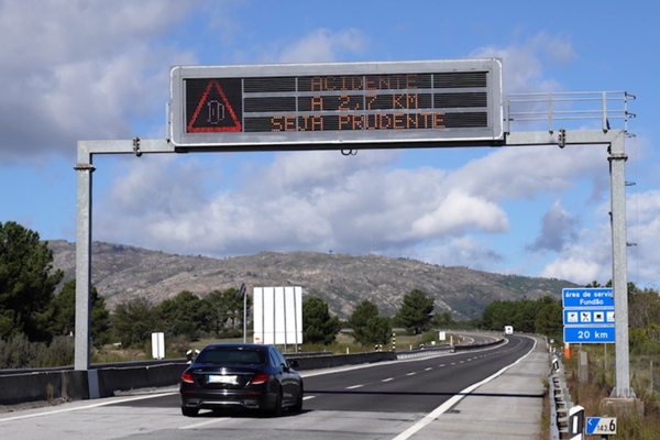 Smart tunnel trial paves way for incident warning system roll-out in Portugal