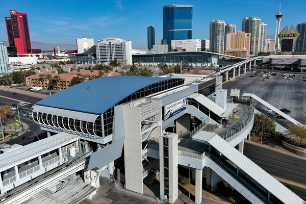 $21-Million Las Vegas Residence Takes In The Lights And The Links