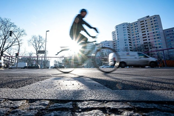 Berlin plans to have a total of around 100 kilometres of high-speed cycle routes by 2030