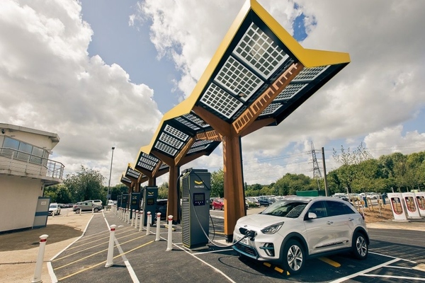Electric vehicle charging superhub launches in Oxford