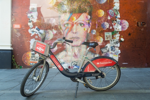 Electric bikes added to London’s Santander Cycles
