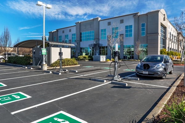California public power provider expands EV charging network
