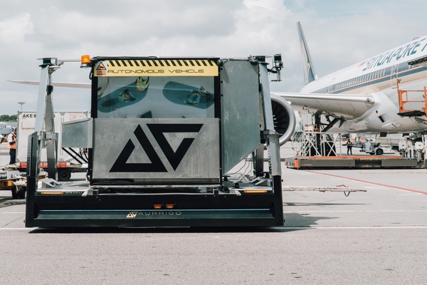 The Aurrigo Auto-Dolly being tested airside at Changi Airport in Singapore
