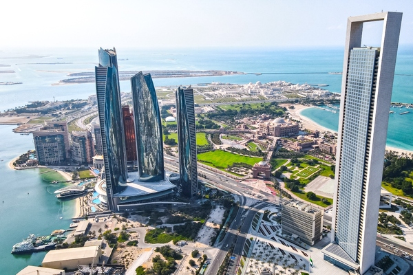 Abu Dhabi chooses Vianova to monitor micromobility usage