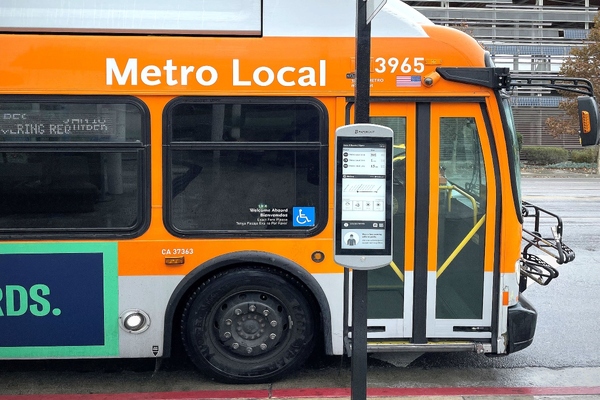 Papercast_LA Metro_smart cities_PR.jpg