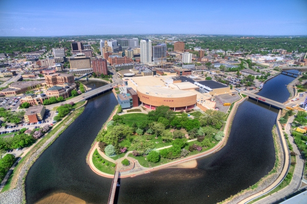 Rochester Minnesota2_smart cities_Adobe.jpg