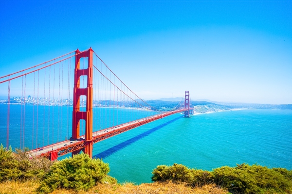 GG Bridge5_San Francisco_smart cities_Adobe.jpg