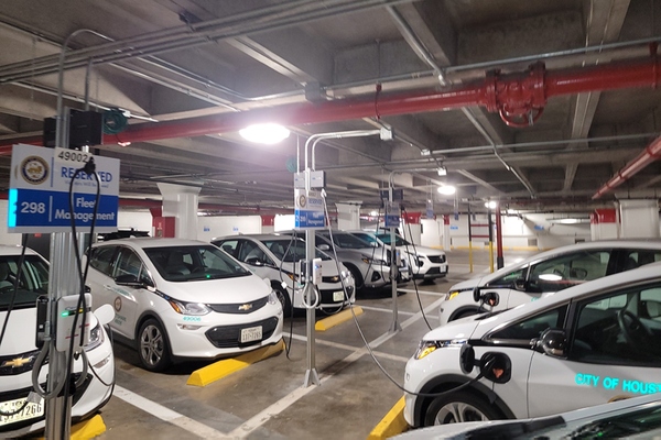 Houston continues to expand electric municipal fleet
