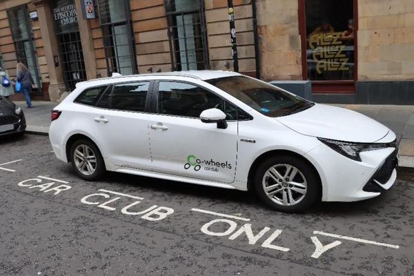 Glasgow expands pay-as-you-go electric and hybrid car club
