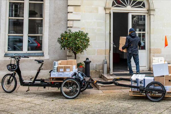 How e-cargo bikes can more bring cost- and emission savings