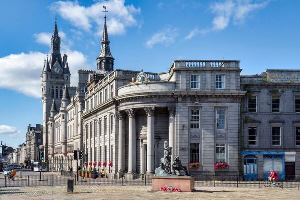 Aberdeen uses AI to improve chatbot’s accuracy and relevance