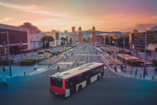 Barcelona to pilot automated bus lane technology