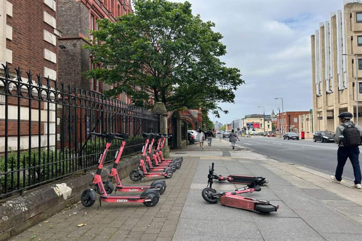 Voi teams with sight-loss council to educate e-scooter users