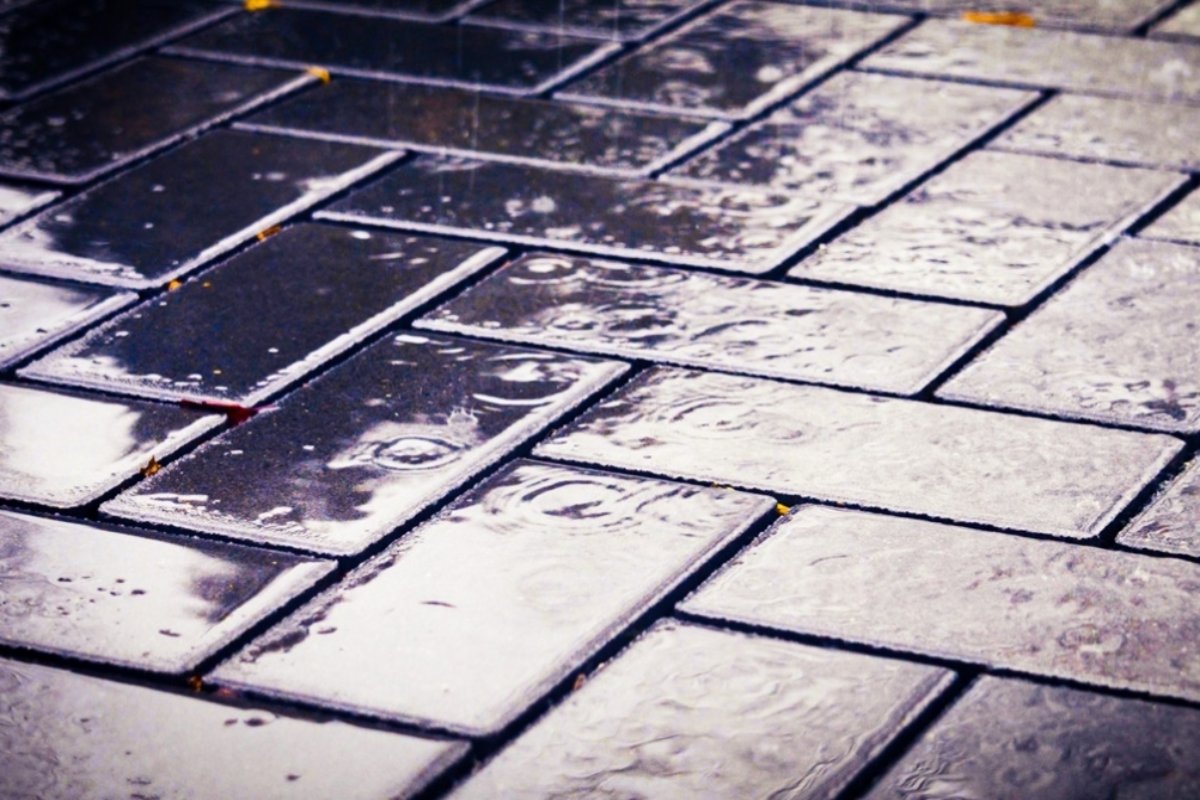 Ottawa pilots permeable pavers to better manage rainwater