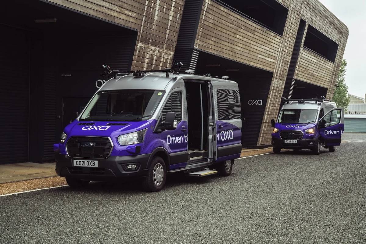 Oxa unveils autonomous Ford E-Transit van and minibus