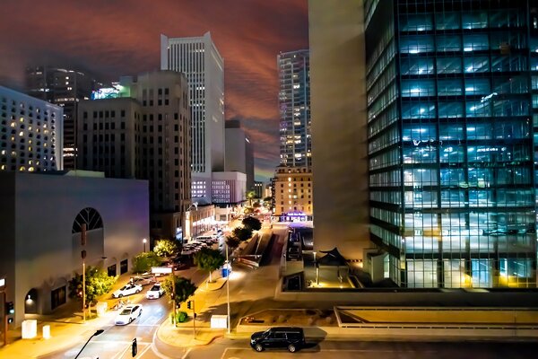 Phoenix_downtown_at_night_smart_cities_Adobe.jpg