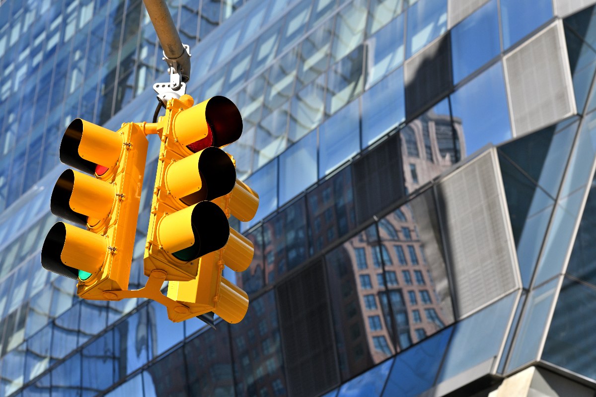 US lab partners to identify traffic signal energy metrics