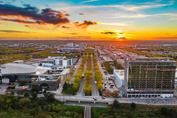 Milton Keynes deploys next-generation mobile network