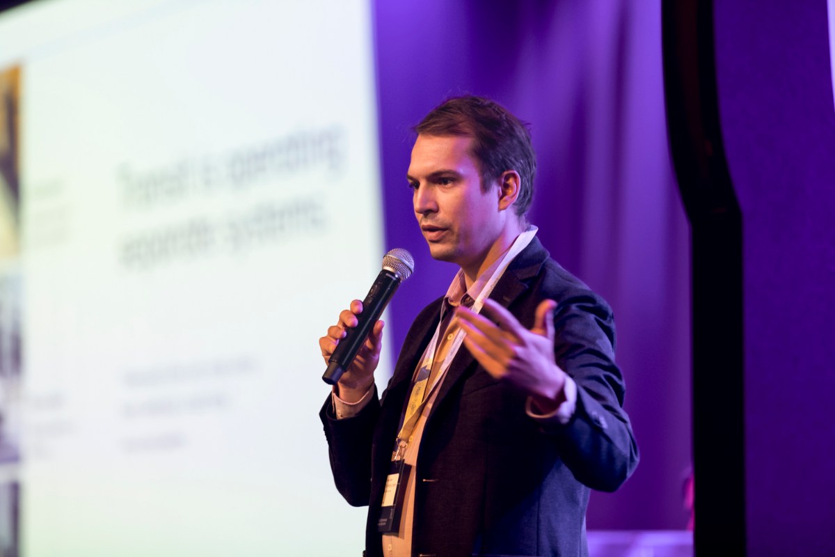 AI-driven consultancy aims to address the ‘paratransit paradox’