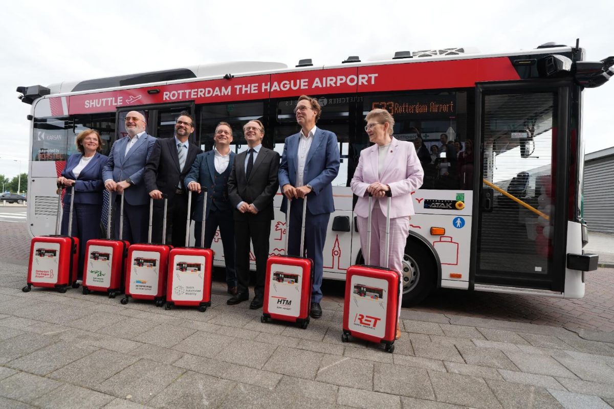 Rotterdam Airport launches autonomous shuttle service