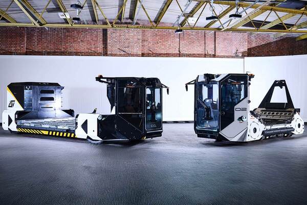 Auto Cargo and Auto DollyTug smart cities PR Auto Cargo and Auto DollyTug smart cities PR