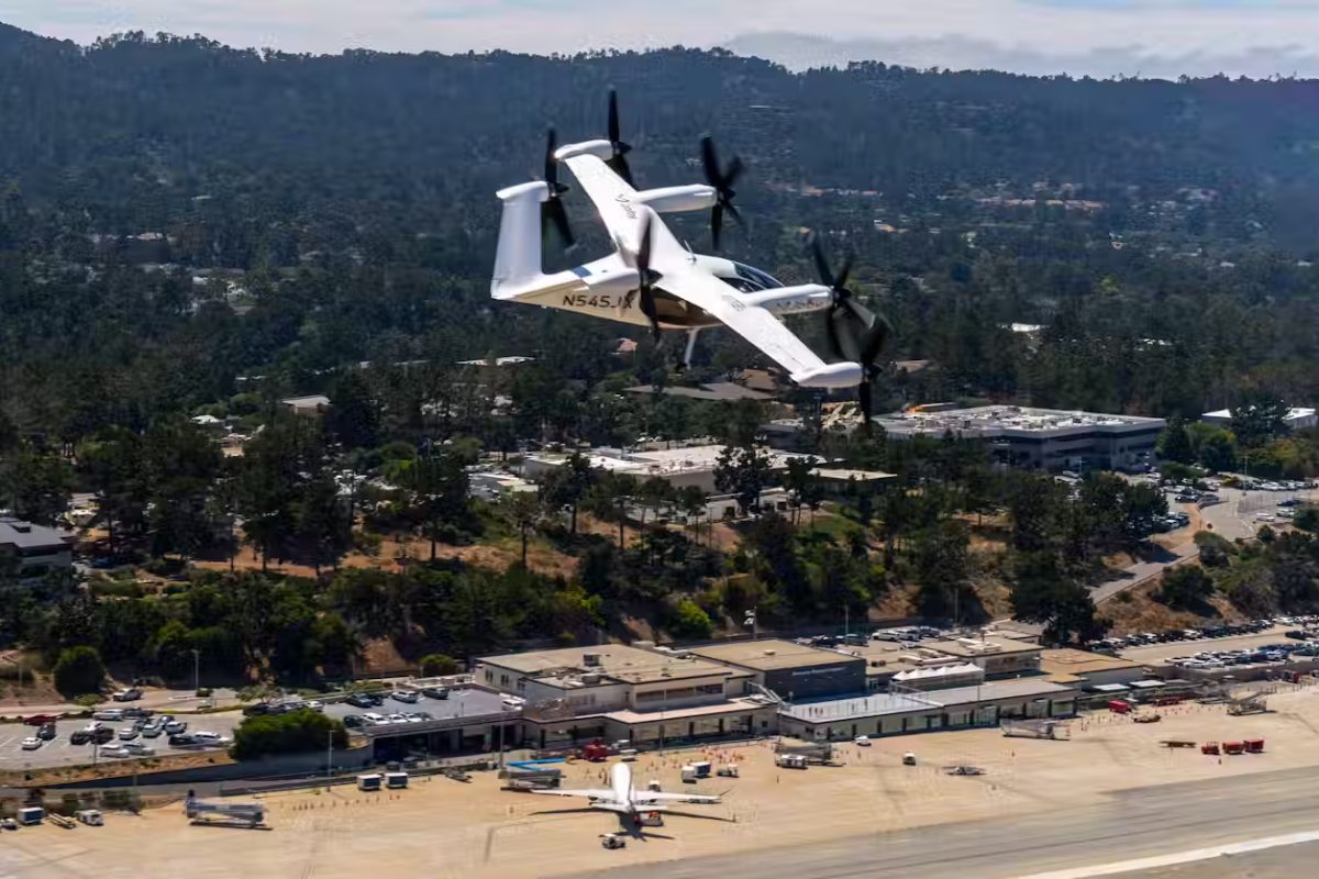 Joby flies piloted eVTol air taxi between public airports
