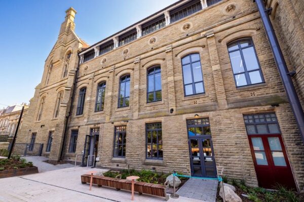 JR Clynes building in Oldham smart cities PR