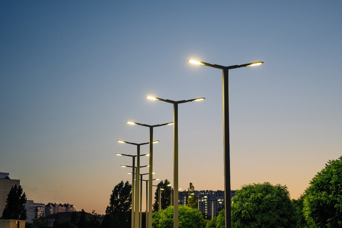 Smart lighting: enabling smart cities beyond illumination
