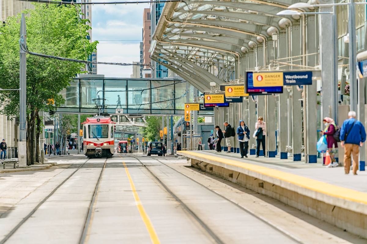 Calgary Transit adopts passenger counting technology