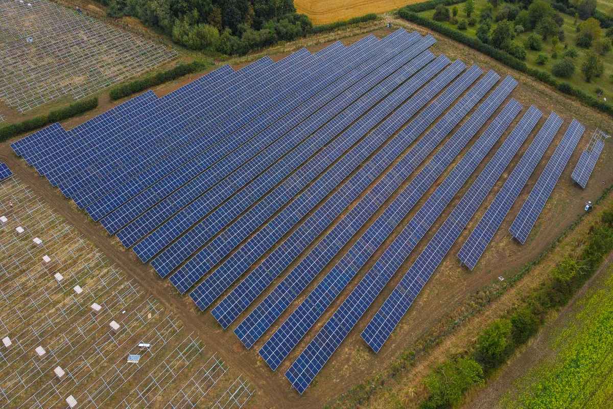 SSE Energy Solutions to deliver solar power to help run London Tube