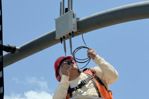 MK6 mounted Cohda Wireless smart cities PR MK6 mounted Cohda Wireless smart cities PR